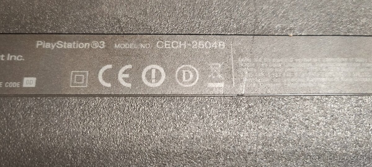 Predám PS3 Slim HDD 300GB 1xovladač - 3