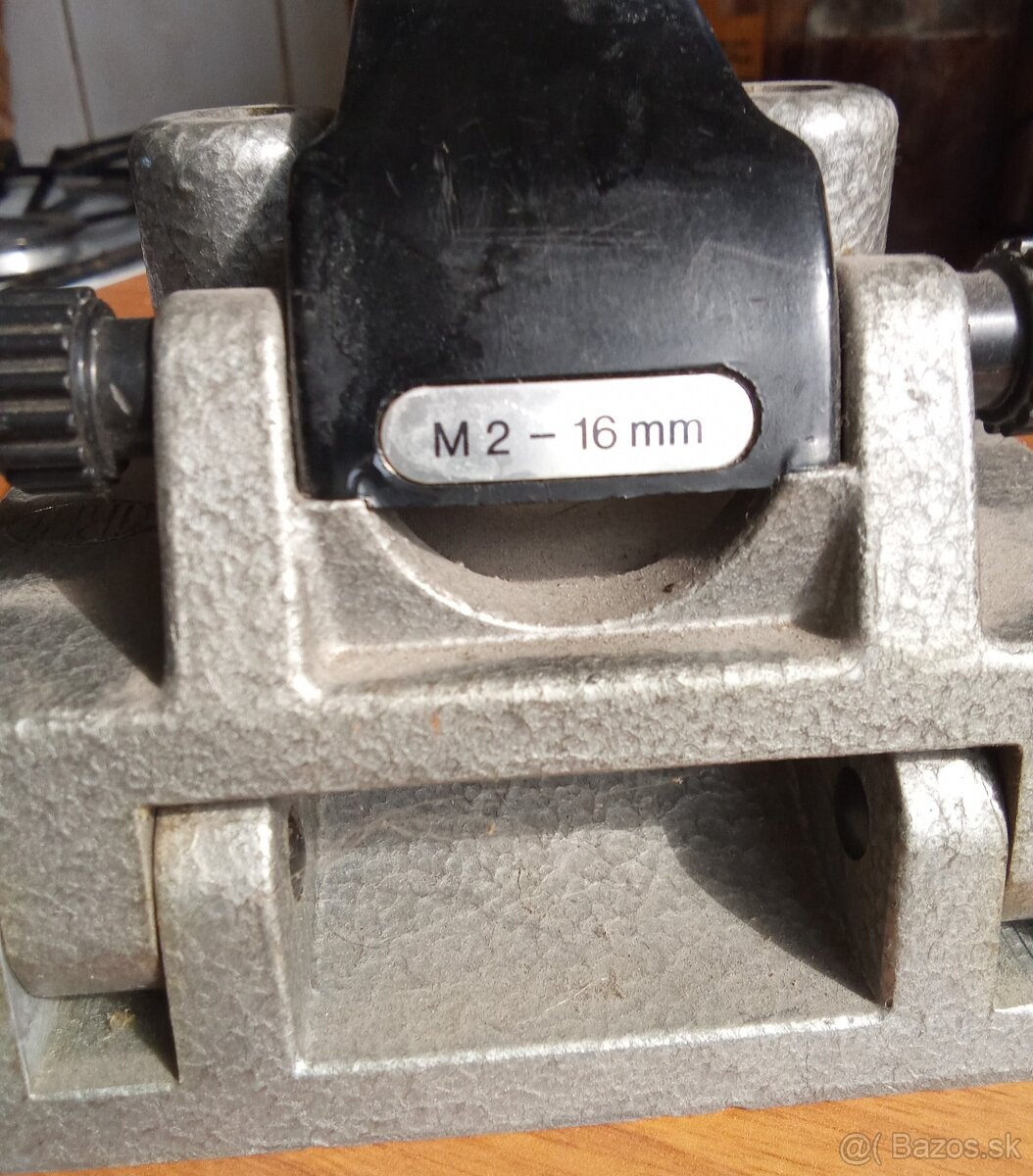 Strihačka/lepička 16 mm kinofilmov - 3