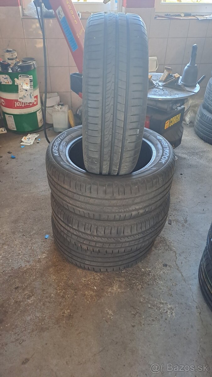 205/55R16 - 3