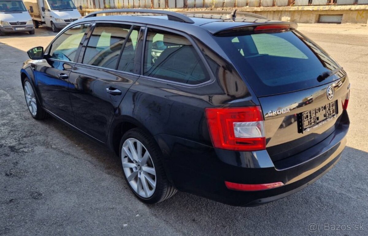 Škoda Octavia Combi 2.0 TDI Elegance/Style - 3