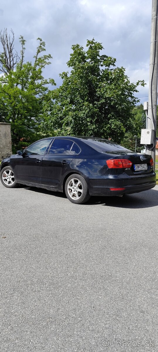 Vw Jetta 1.6 TDI 77kw - 3