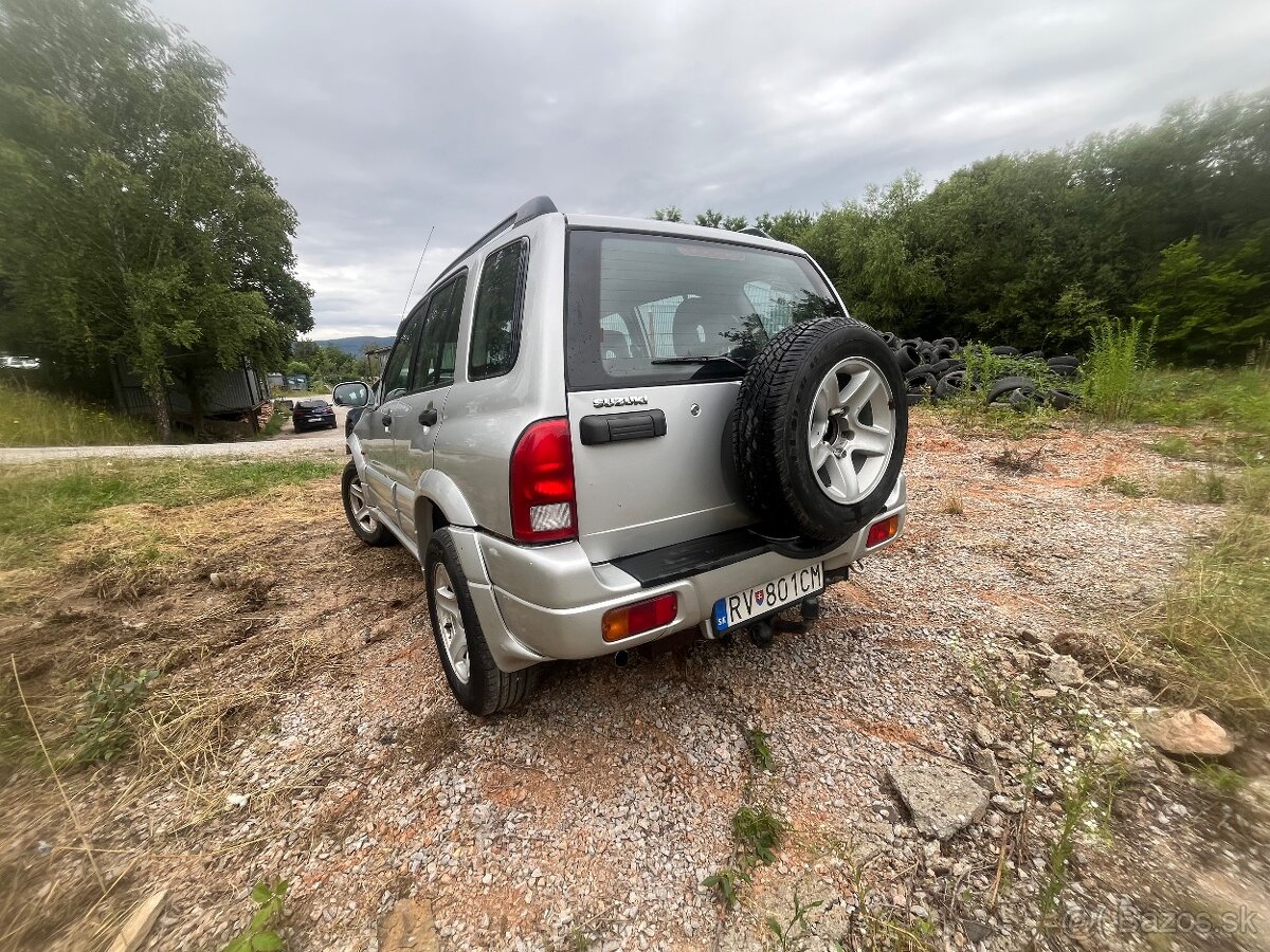 Suzuki Vitara - 3