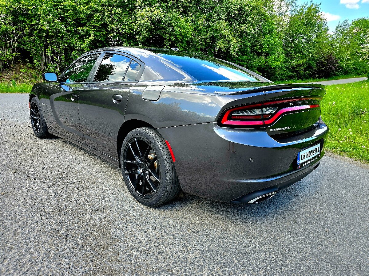 Dodge Charger, 5.7 Hemi ODPOČET DPH RADAR - 3