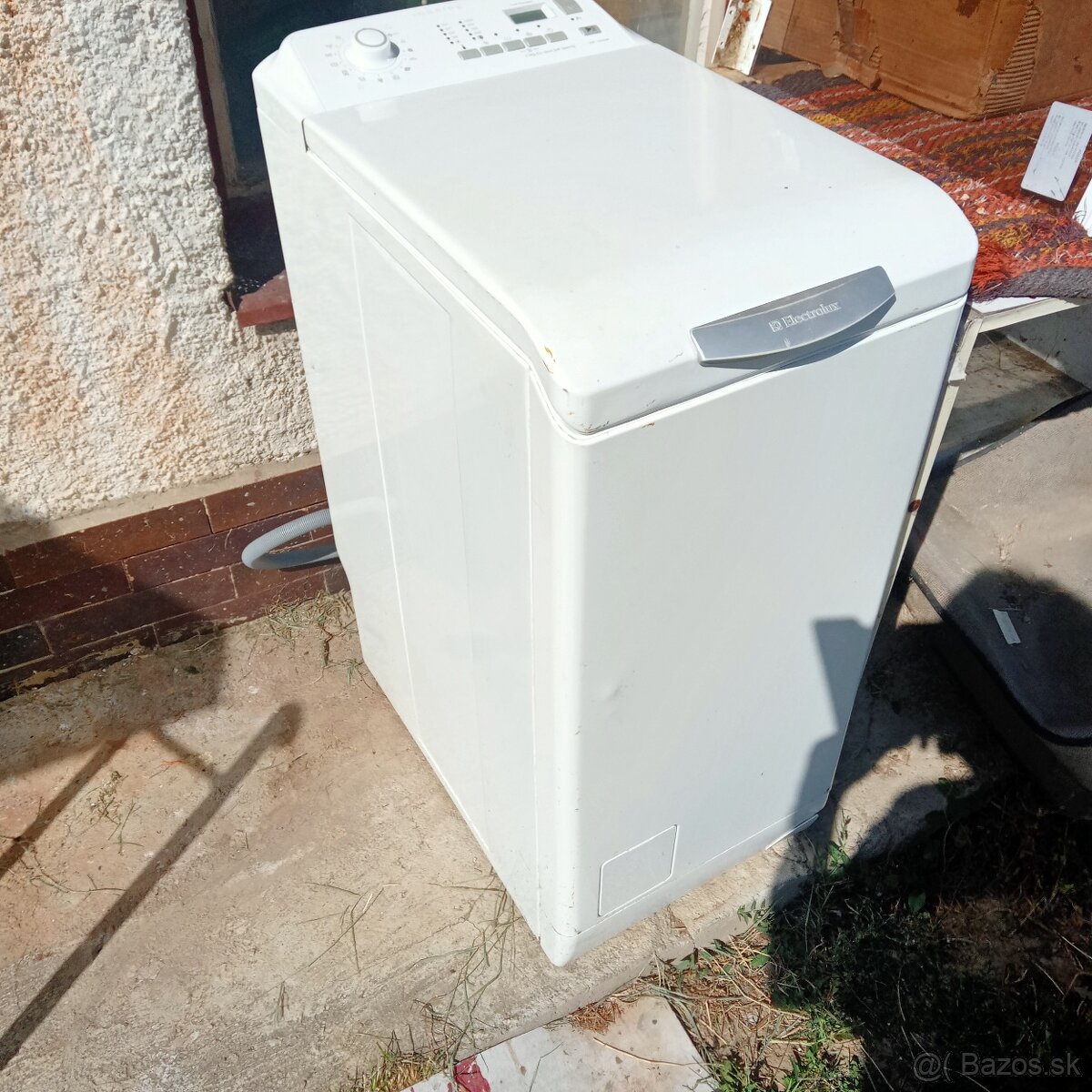 Práčka zvrchu Elektrolux - 3