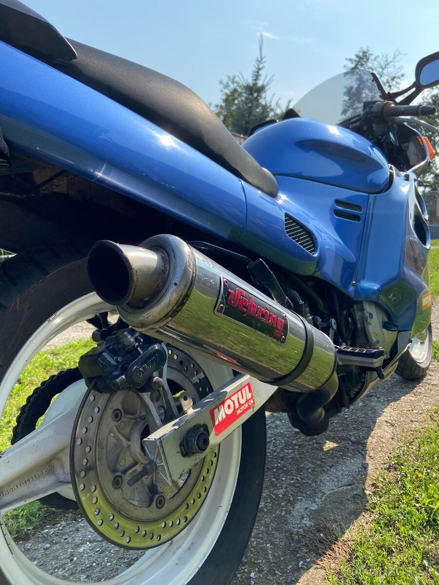 Honda CBR 1000F - 3