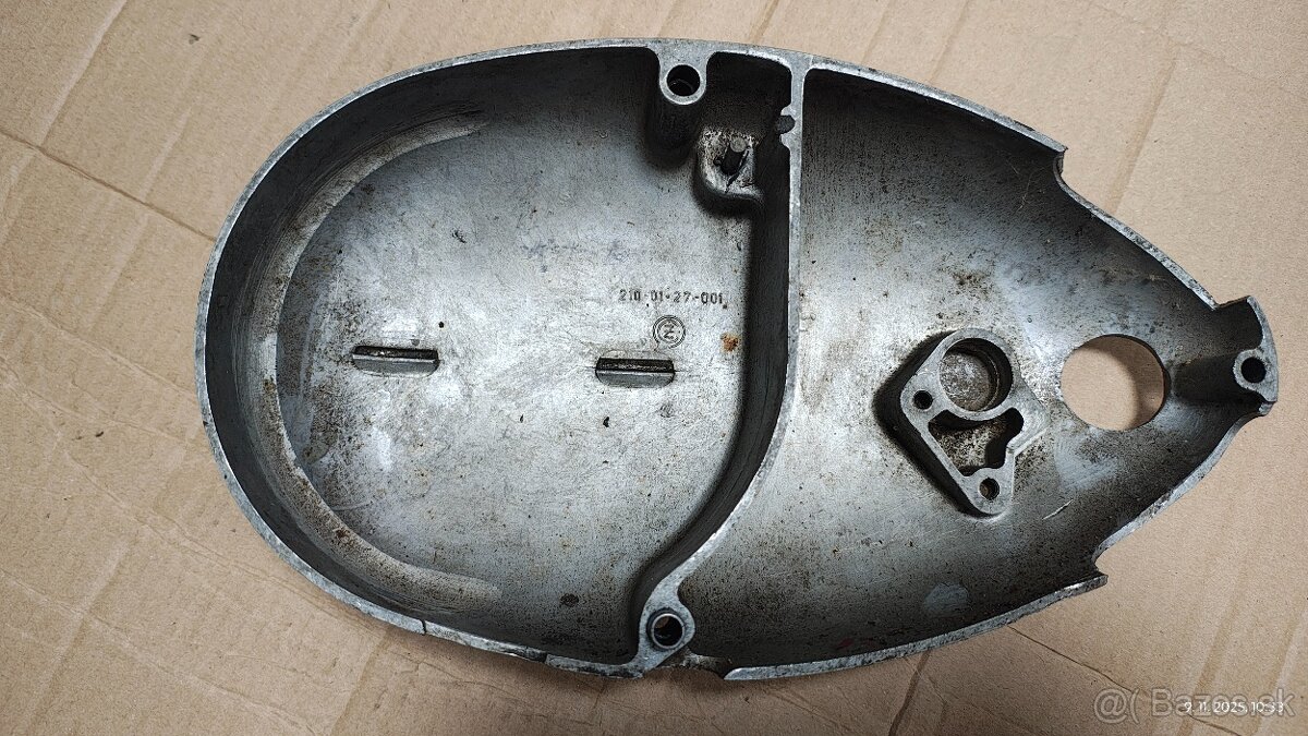 Predám kryt zapaľovania ČZ 150c - 3