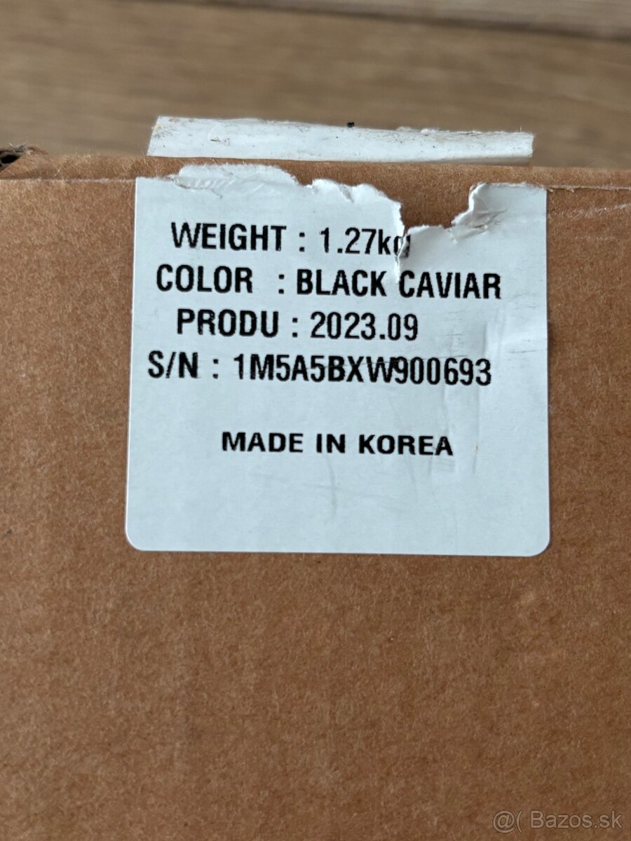 Medzikus medzi práčku a susicku značky Samsung - 3