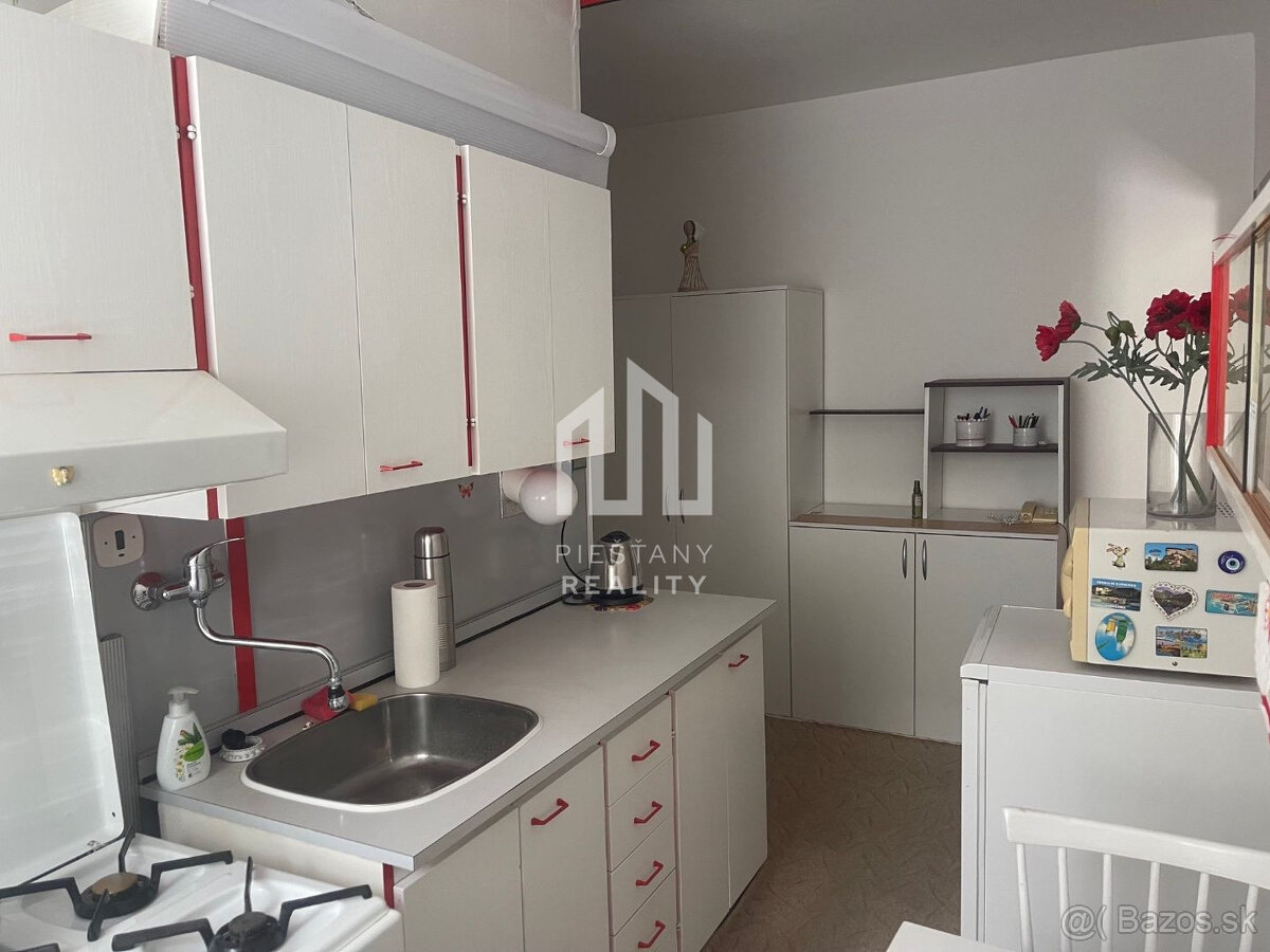 Na predaj 1-izbový byt s balkónom, Piešťany, Juh - 3