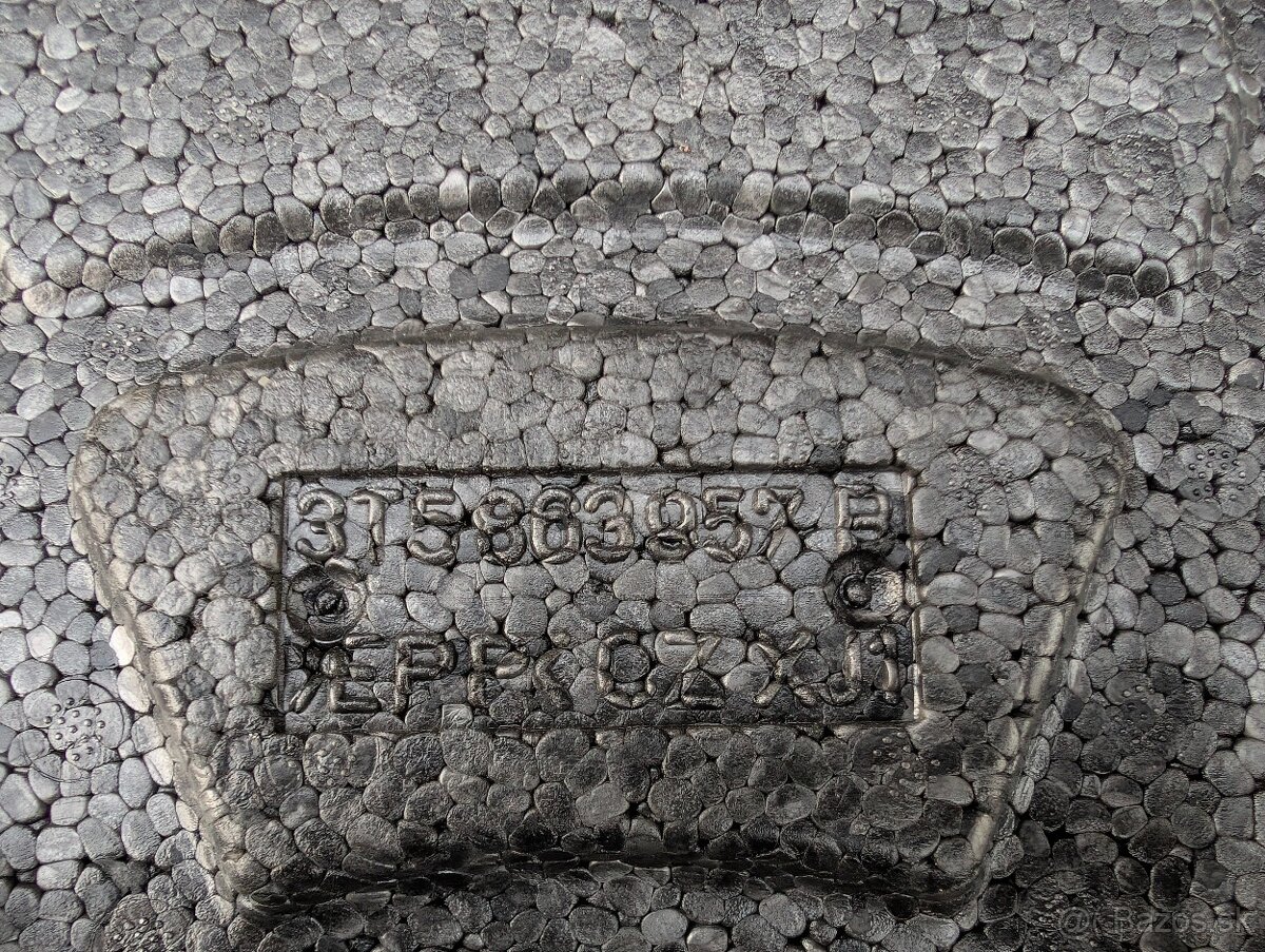 Skoda Superb vypln kufra dno - 3