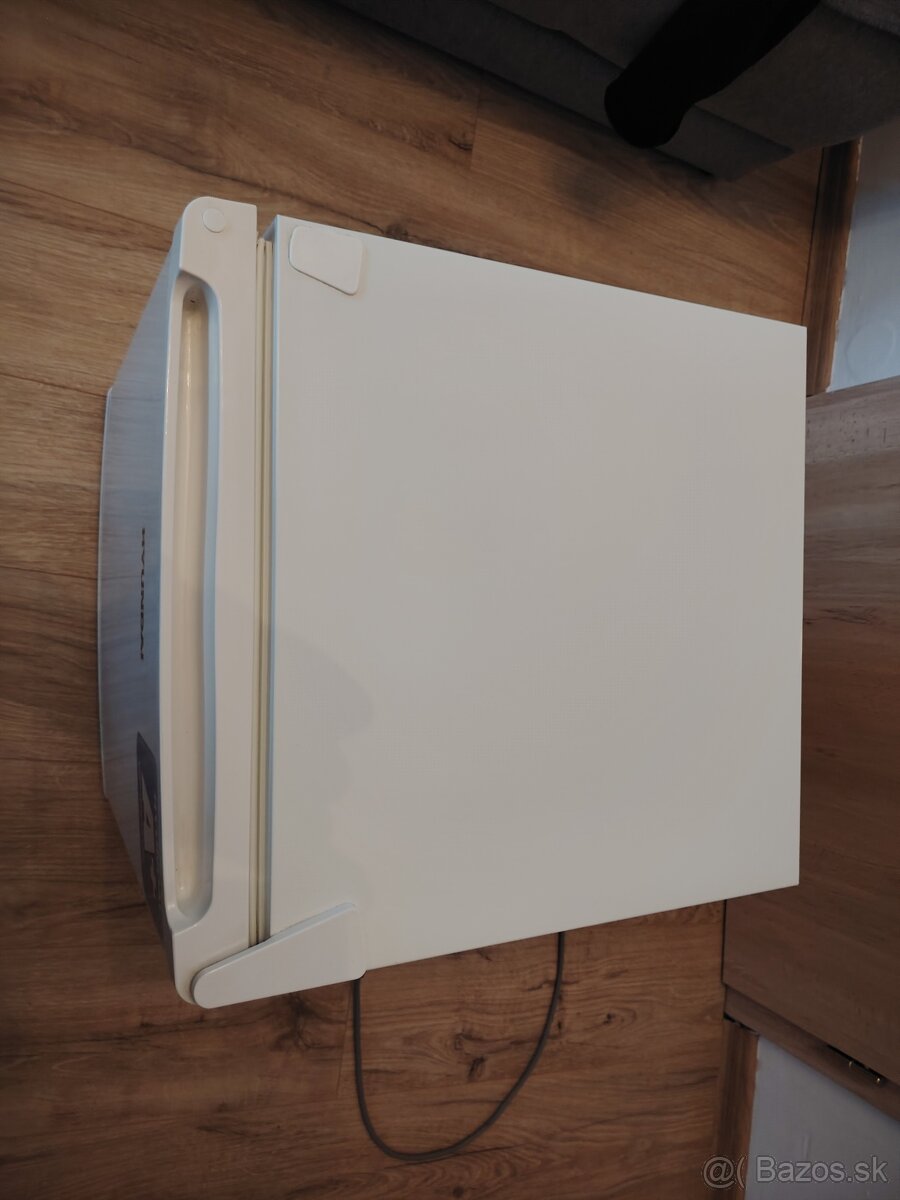 Mraznička Hyundai 34 L - 3