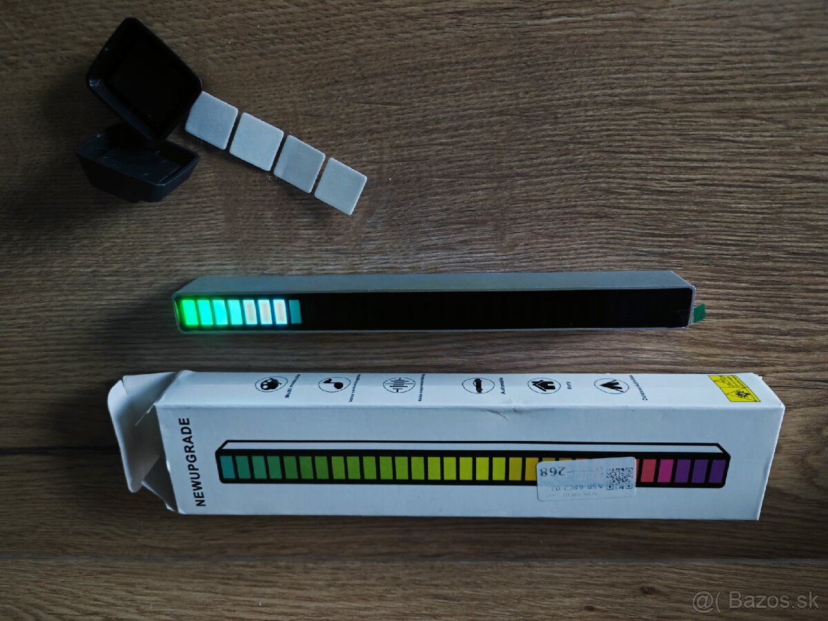 Nové LED ambientne osvetlenie interiéru, so stojanom - 3