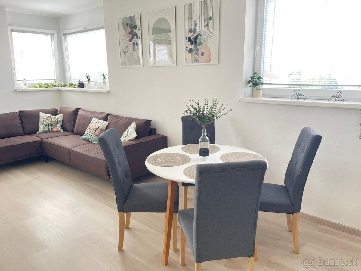 Predám veľký 3izb. byt sídl. West Galanta s parkovaním - 3