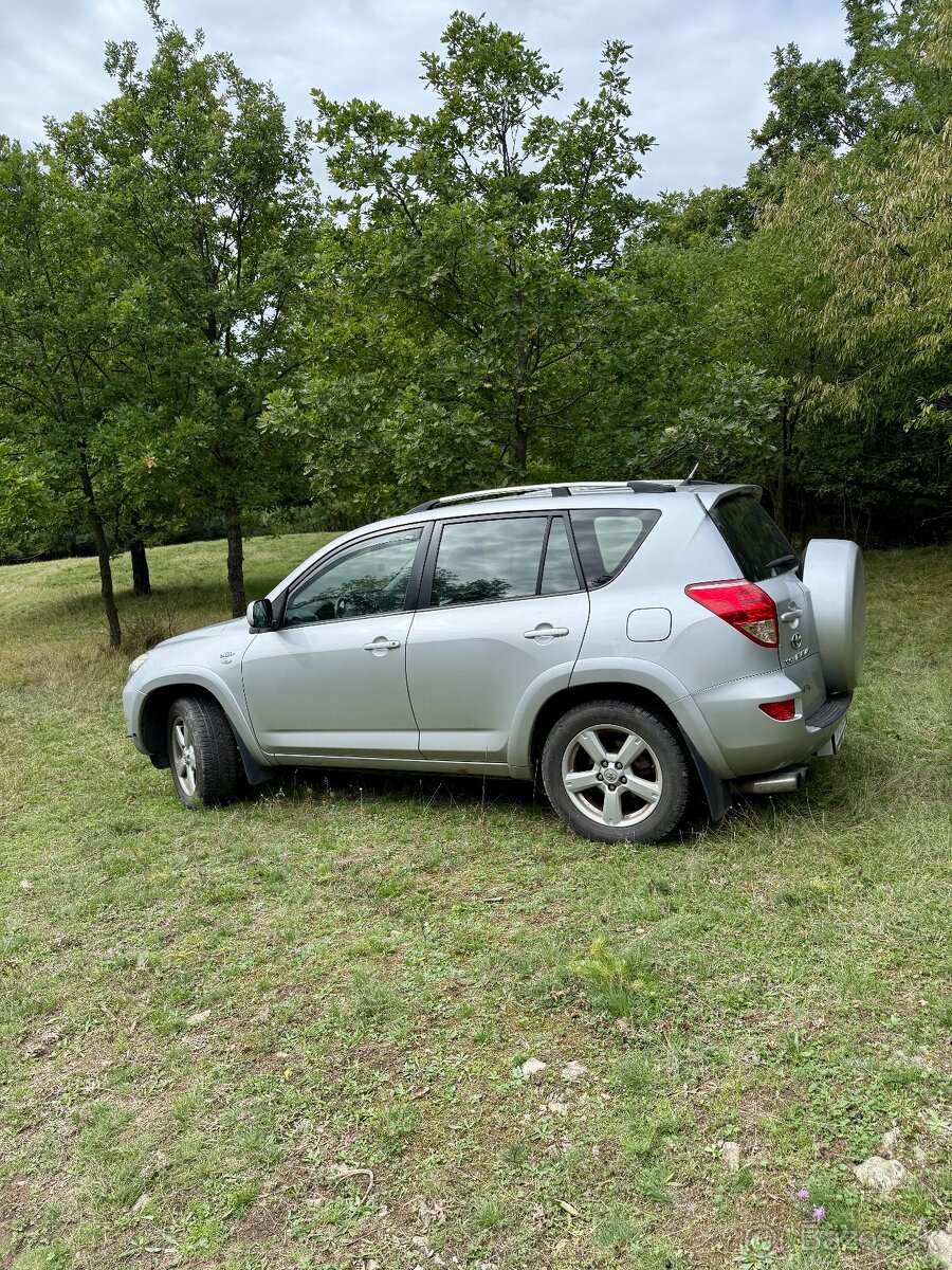 Toyota rav4 - 3