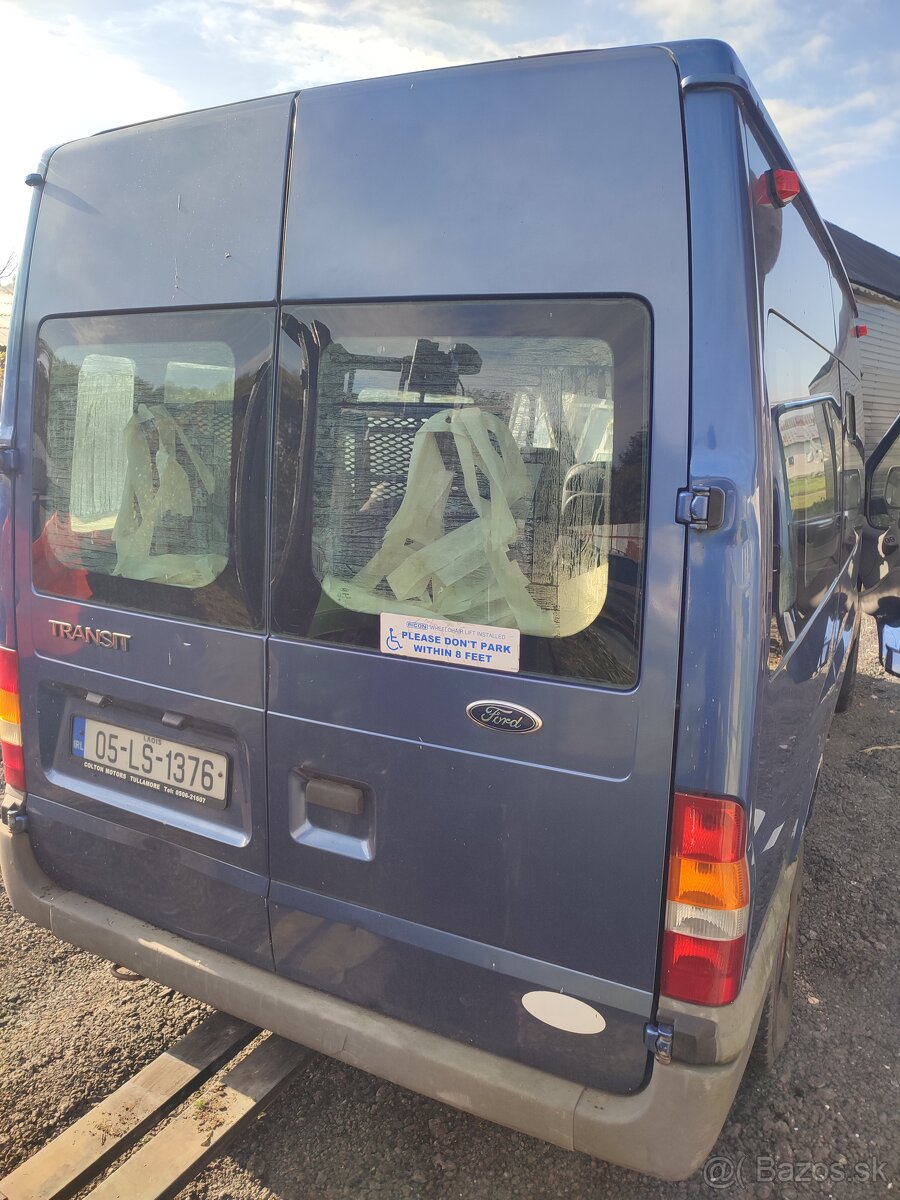 Ford Tranzit bus - 3