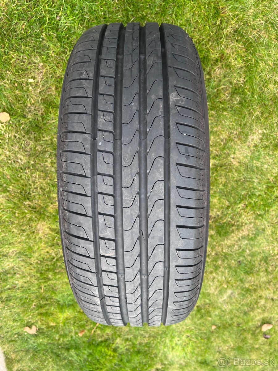 Pirelli cinturato p7 215/55 r17 - 3