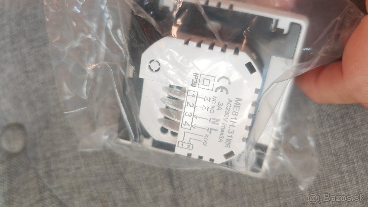 LCD izbový termostat podomietkovy- nový nepoužitý - 3