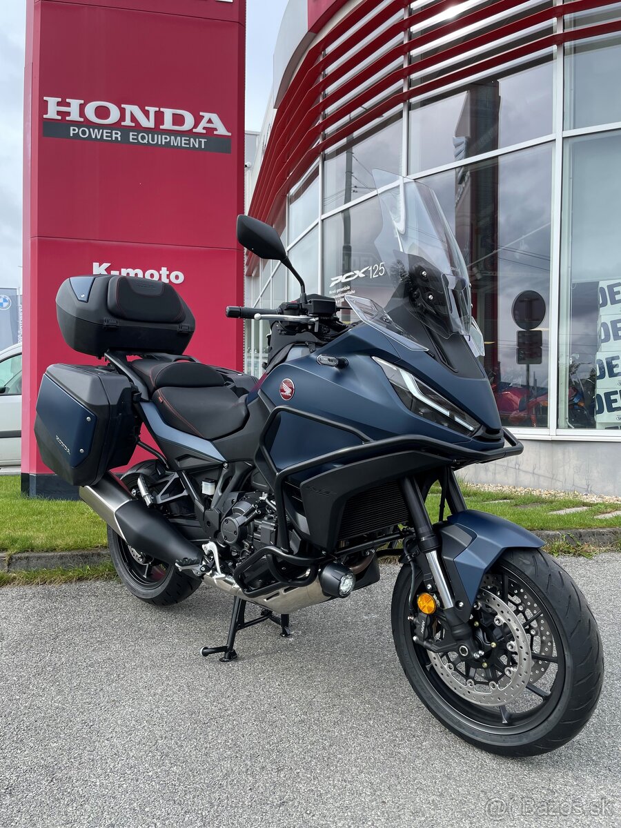 Honda NT1100 DCT - 3