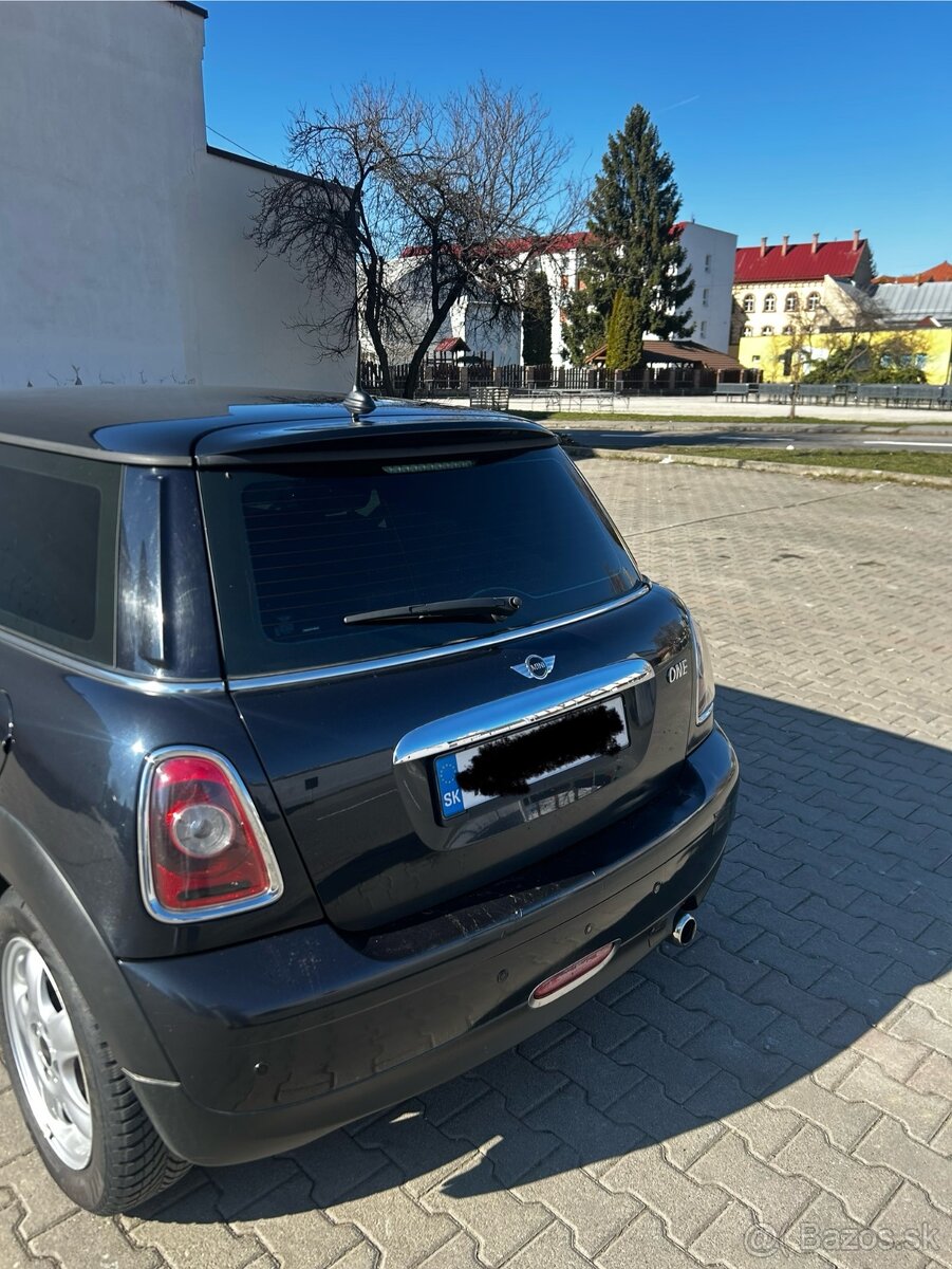 Predám Mini Cooper ONE - 3