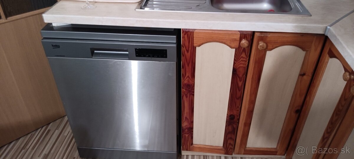 Kuchynská linka - 3