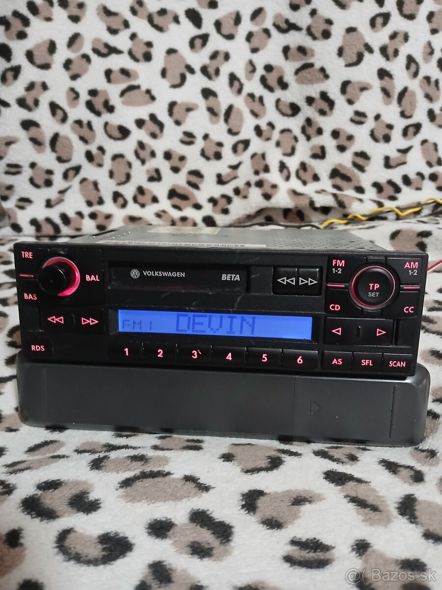 Poukam Autoradia Beta - 3