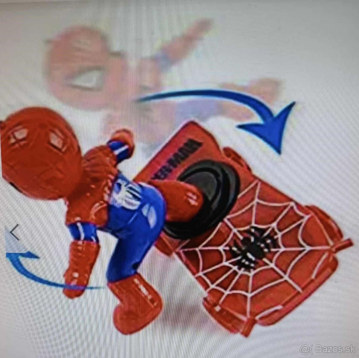 Spiderman na elektrickom Skateboarde - 3