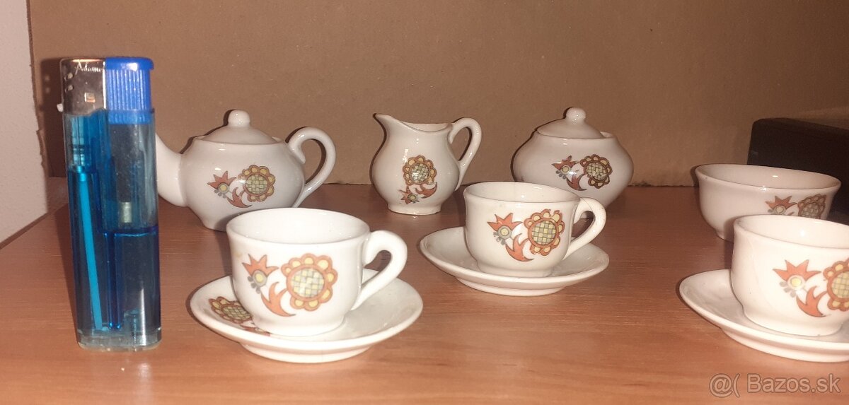 Predám miniatúru čajovej súpravy - 3