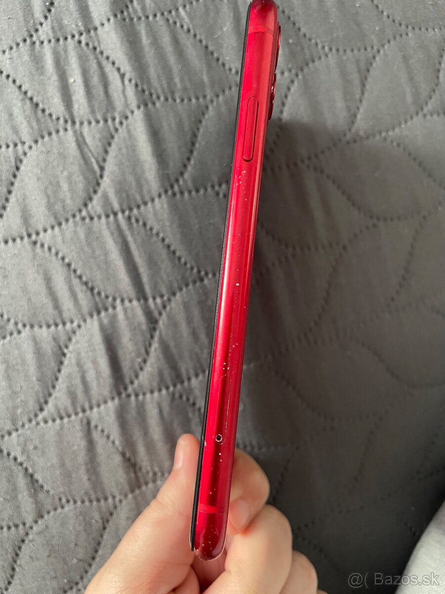 iPhone 11 (PRODUCT)RED batéria 100 % - 3