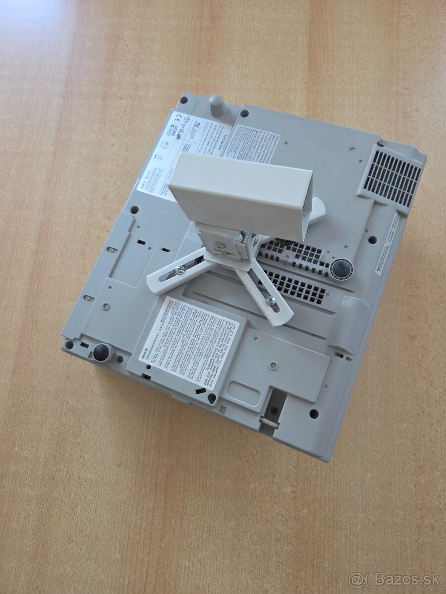 Hitachi projector - 3