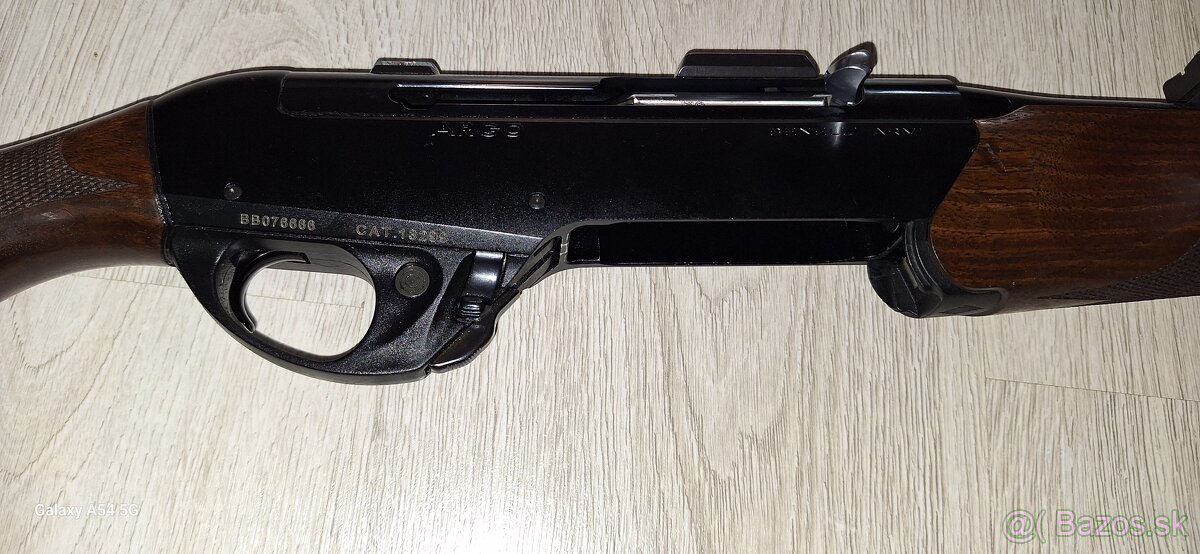 Samonabíjaciu guľovnicu BENELLI - 3