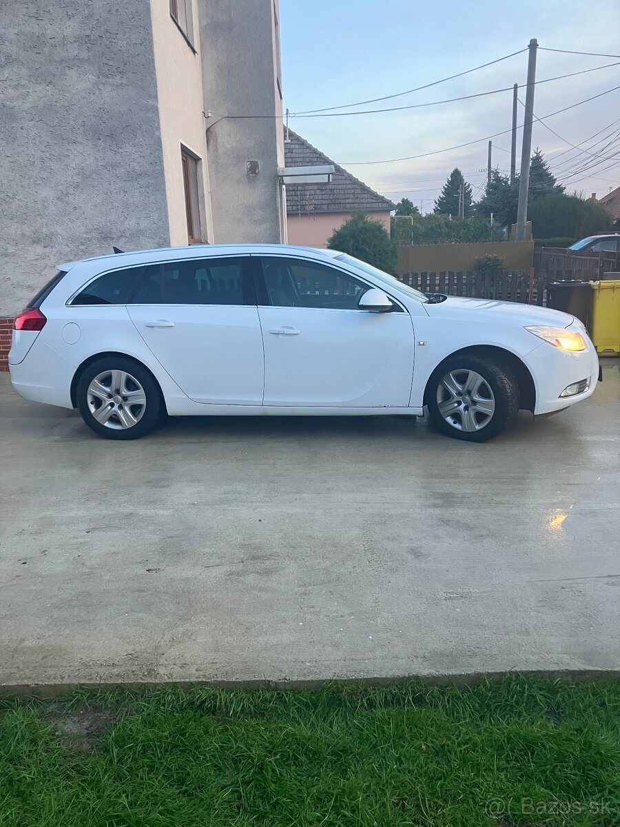 Opel Insignia 2d 2012 - 3