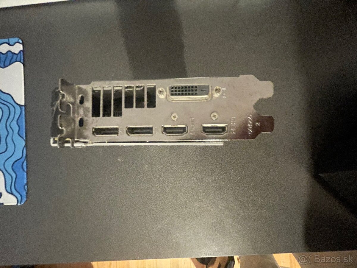 AMD Sapphire 4GB NITRO - 3