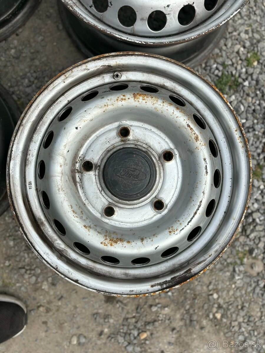 Plechové disky 5x160 r16 originál Ford - 3