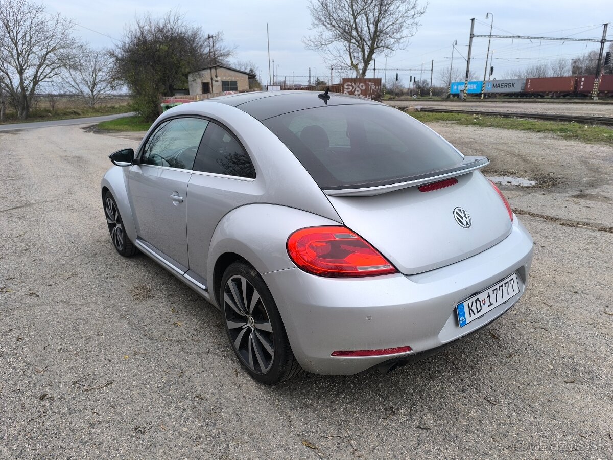 Volkswagen Beetle 2.0 TSI - 3