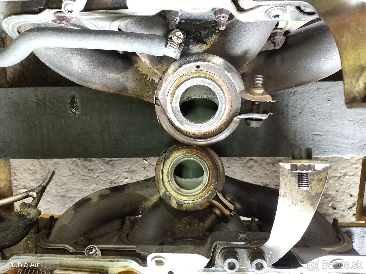 BMW n63b44A hlava motoru - 3