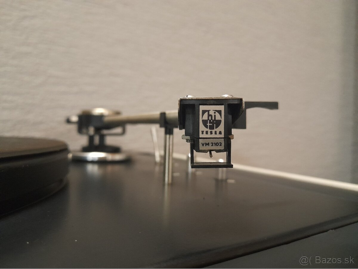 TESLA NC 420 gramofon - 3