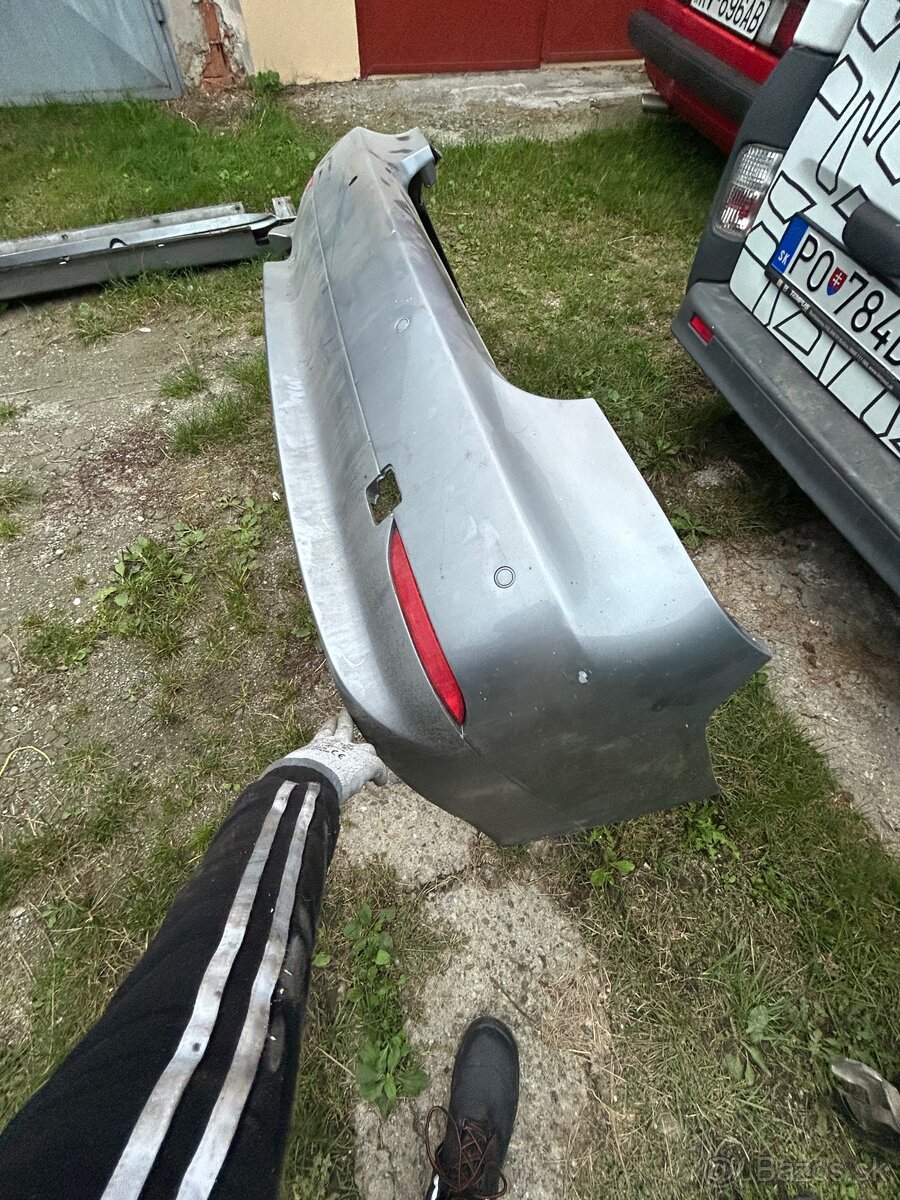 Zadny nárazník BMW e60 - 3