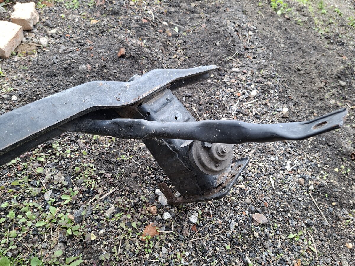 Vystuha predneho nárazníka bmw x5 e70 x6 e71 - 3