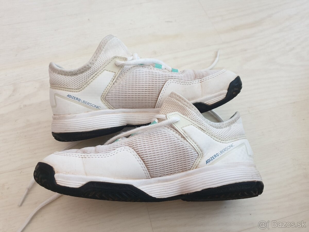 Detské tenisky Adidas Ubersonic 4 Kids - 3