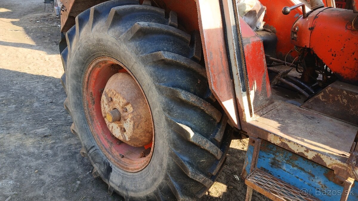 Predam traktor zetor 6911 - 3