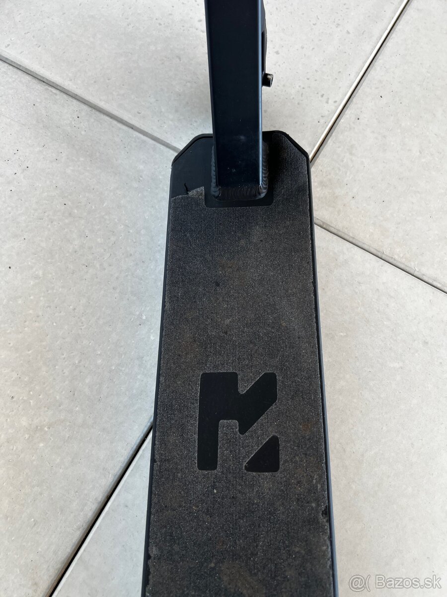 Freestyle kolobežka ROOT - 3