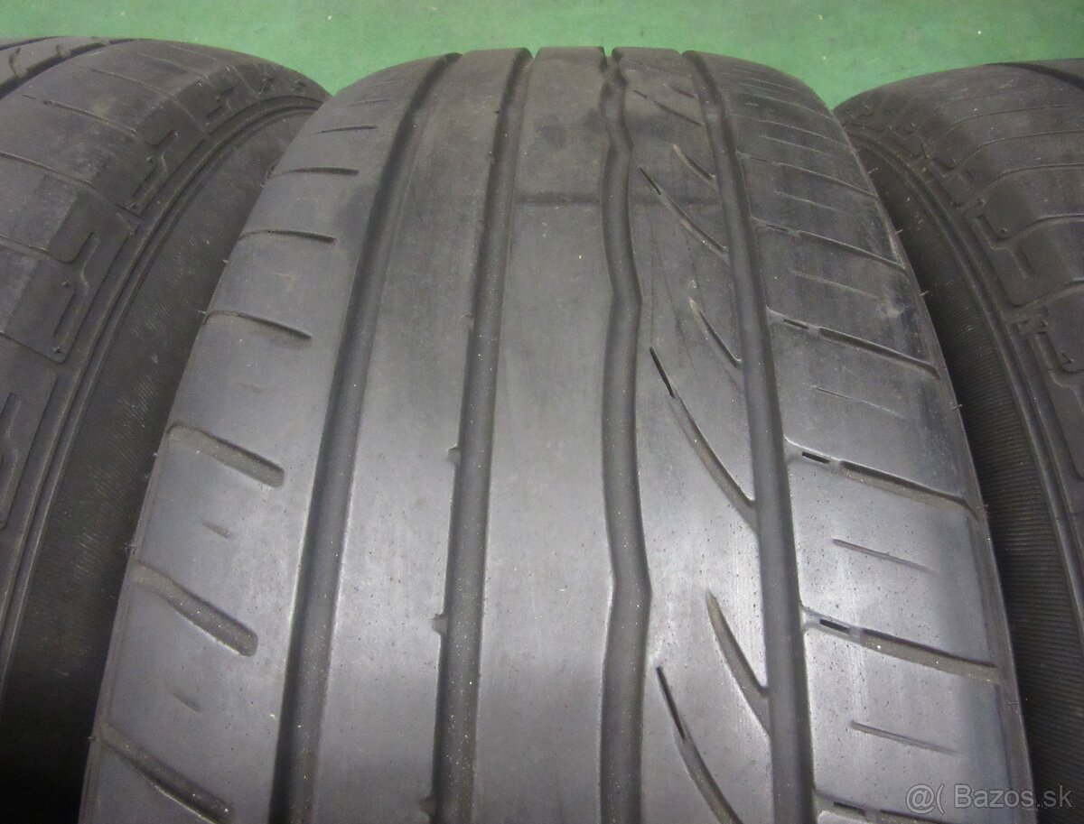 R18 Letná sada SUZUKI rozteč 5x114,3 225/60R18 - 3