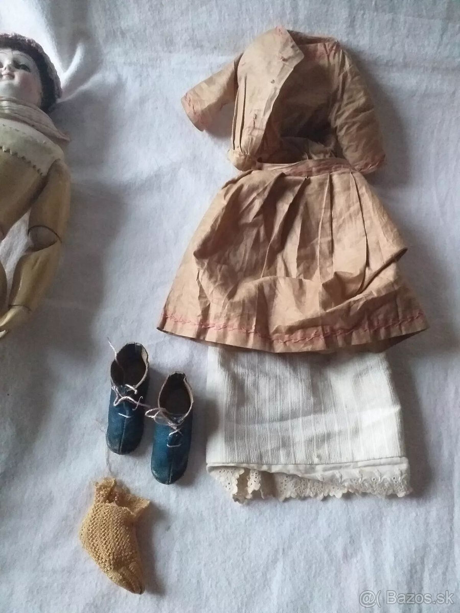 Stará bábika na reštaurovanie. Označte pre identifikáciu. - 3