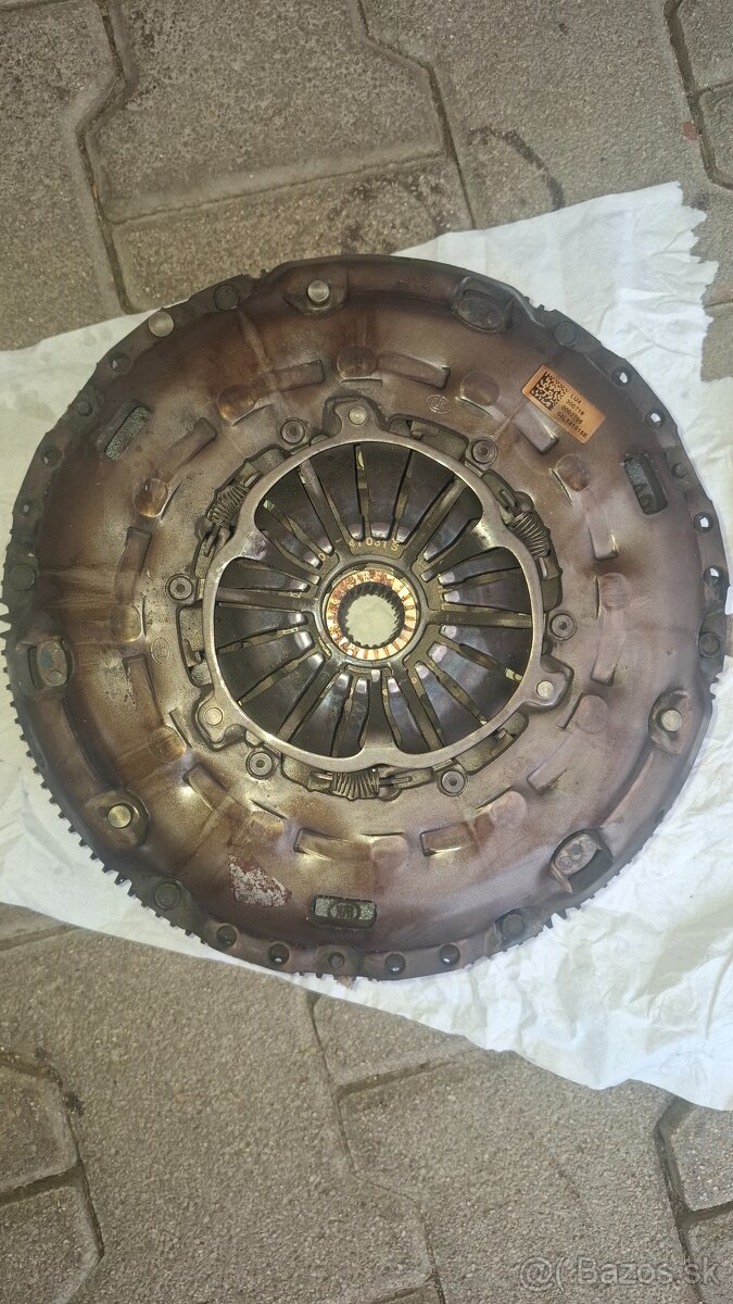 Predám originálnu spojkovú sadu + dvojhmotový zotrvačník - 3