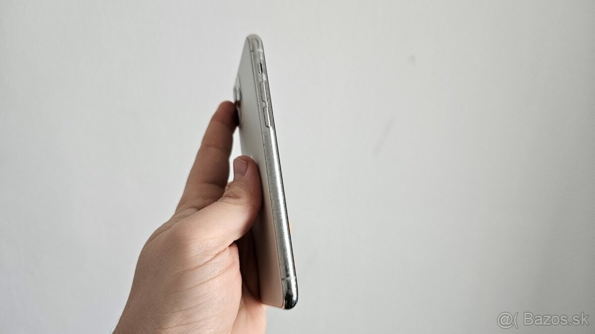 Apple iPhone 11 Pro 64GB - 3