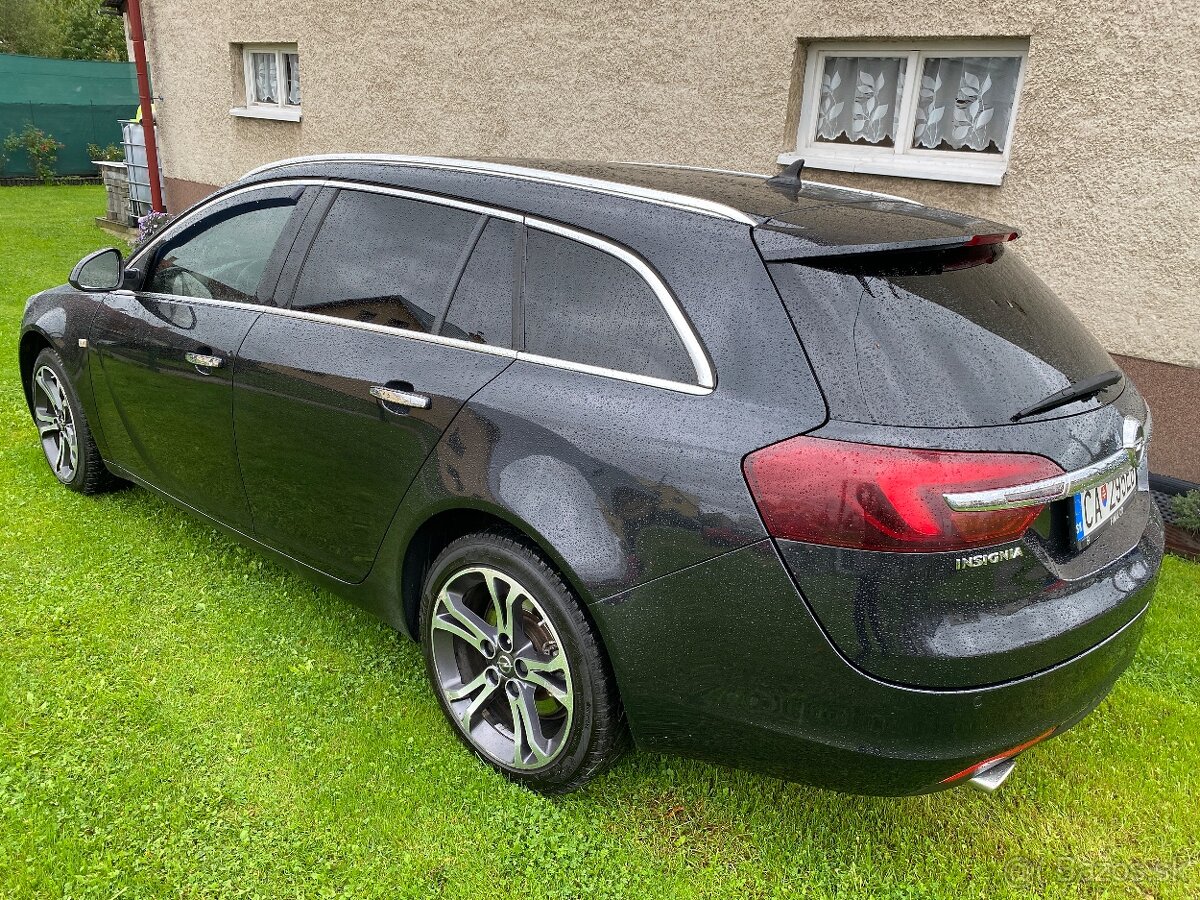 Opel Insignia Sports Tourer SW 2015 - 3