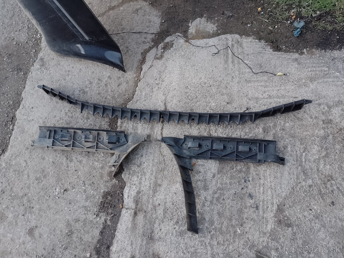 Škoda Superb zadný nárazník - 3