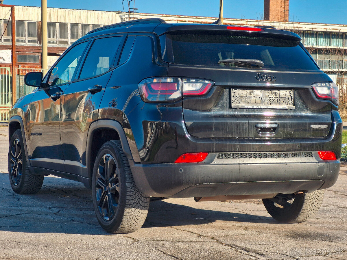 Jeep Compass 1.3 GSE Night Eagle - 3