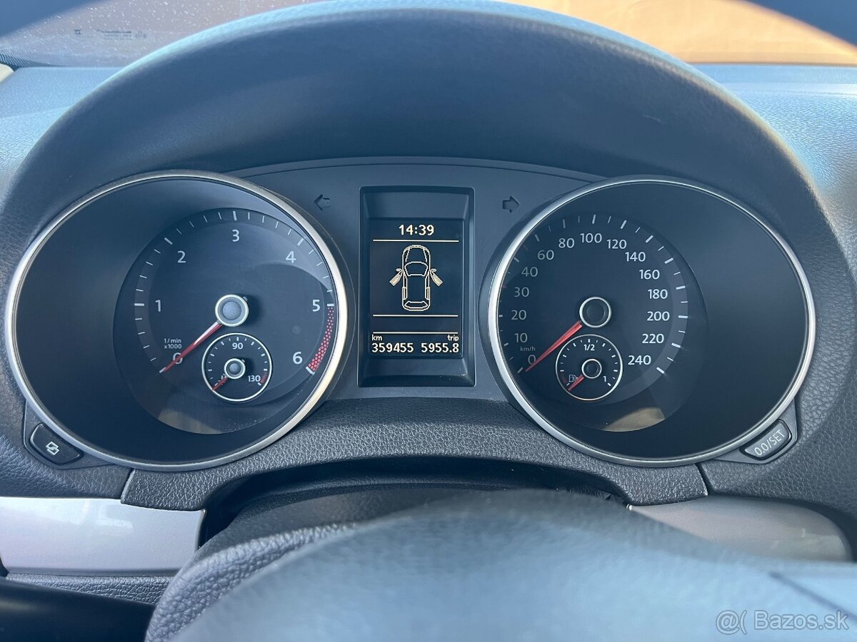 Predám VW GOLF 6 - 3