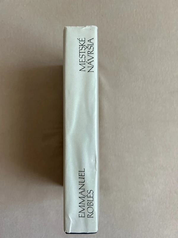 Mestské návršia - Emmanuel Roblès r.1986 - 3