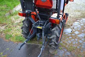 Malotraktor Kubota B1121 EC - 3